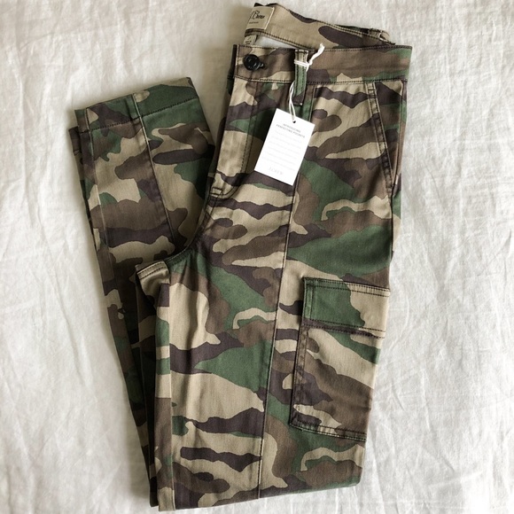 J.Crew | Cargo Toothpick Pant in Camo Print 27 - Picture 2 of 8